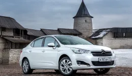 Citroen C4 получит 2 новые комплектации